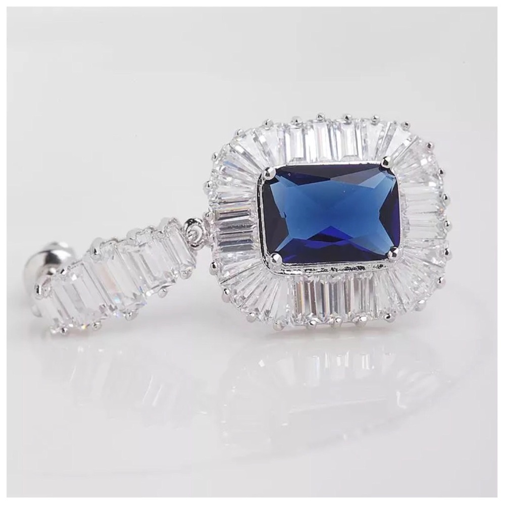 Swarovski Crystals Abriella Blue Earrings - Picture 4 of 6